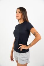 BLUSA SIGNATURE MOTION – PRETA